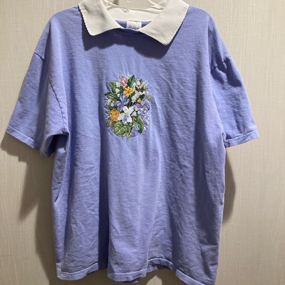 Ladies Vintage Briazzi Embroidered Collared Shirt